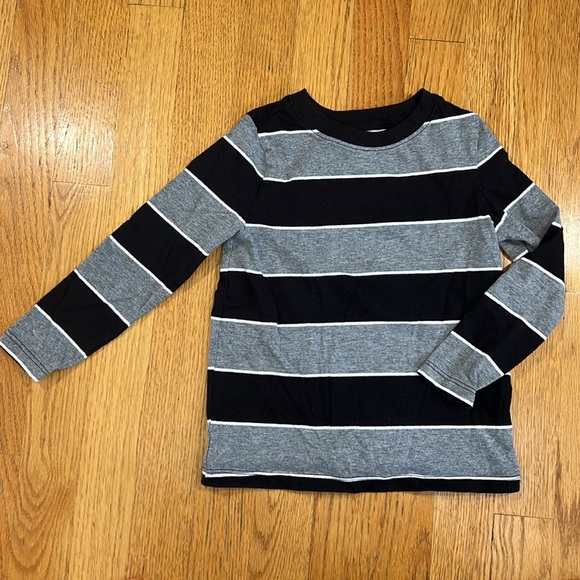 Lot of 2 Gap Long Sleeve Tees. Henley & Stripes - Picture 9 of 14
